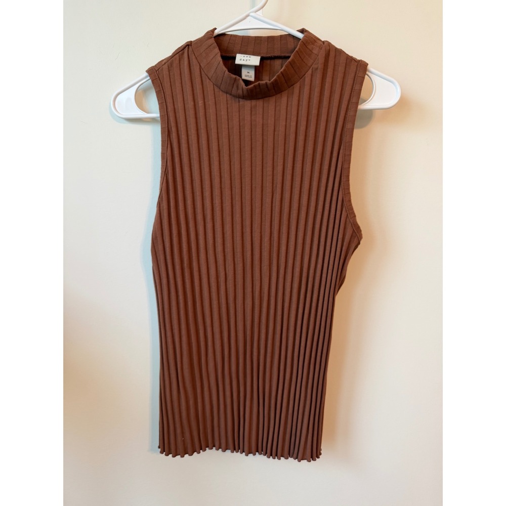 A New Day Womens Ribbed Mock Neck Sleeveless Top Brown Medium